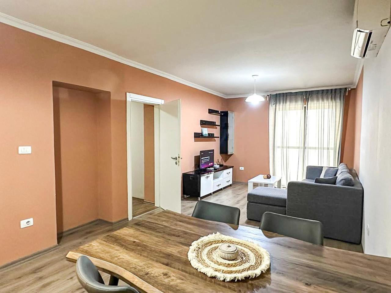Grand Park 2Br Apartment Tirana Eksteriør billede